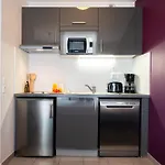公寓式酒店 Nemea Quai Victor Centre 图尔