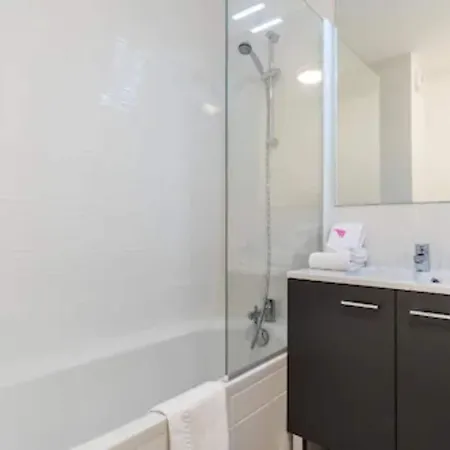 Nemea Quai Victor Centre 3*