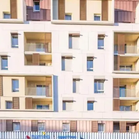Nemea Quai Victor Centre 3* טור