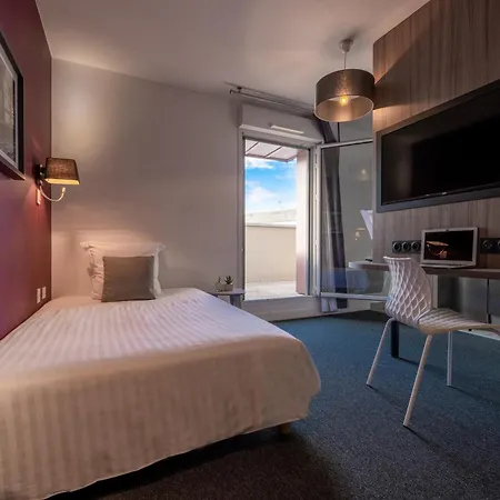 Hotel apartamentowy Nemea Quai Victor Centre 3*