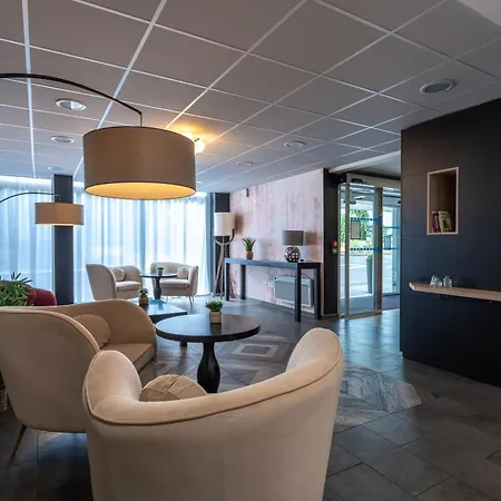 Nemea Quai Victor Centre Apartahotel Tours
