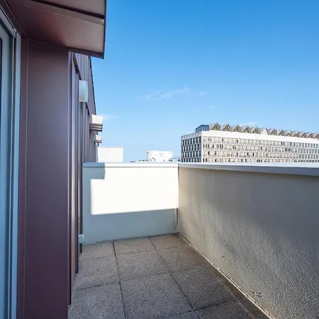 Nemea Quai Victor Centre Hotel apartamentowy 3*