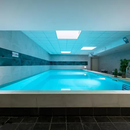 Hotel apartamentowy Nemea Quai Victor Centre Tours