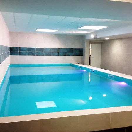 Hotel apartamentowy Nemea Quai Victor Centre Tours
