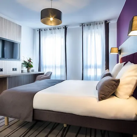 Nemea Quai Victor Centre 3* טור