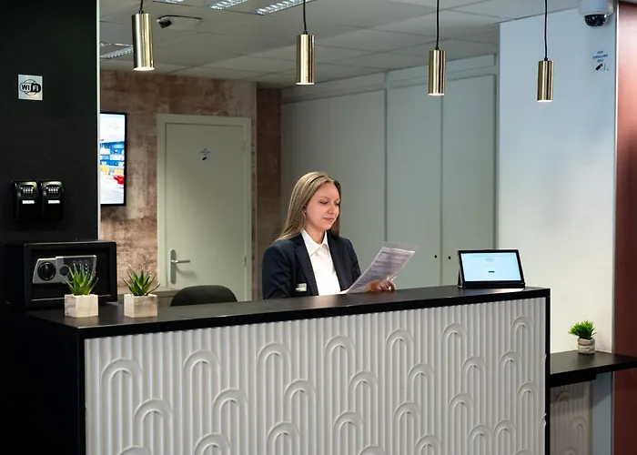 Nemea Quai Victor Centre